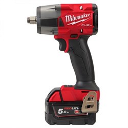 Аккумуляторный гайковерт Milwaukee M18 FMTIW2P12-502X FUEL - фото 13494166