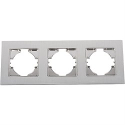 Трехместная рамка GUSI ELECTRIC С1130-034 - фото 16611537