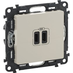 Зарядное устройство Legrand Valena Life - фото 16820304