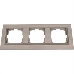 3-местная рамка OVIVO QUANTUM - фото 16828829