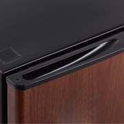 Холодильник Tesler RC-95