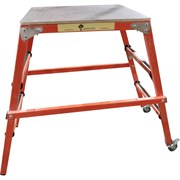 Стеклопластиковая диэлектрическая стремянка Диэлектрик ССД-0,6 ПК